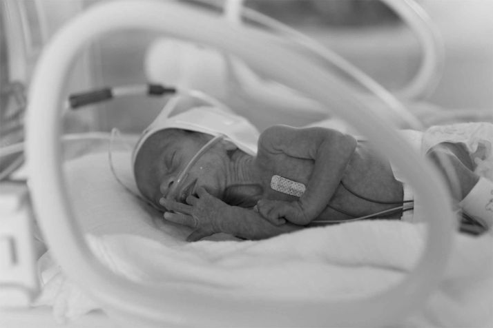 Neonatologie Früh- und Neugeborenenmedizin - Heroshot